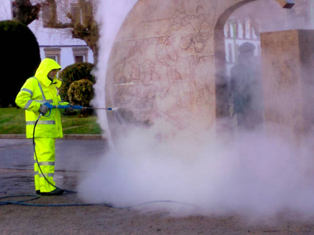 Best Pressure Washing Driveway  in Manorville, NY